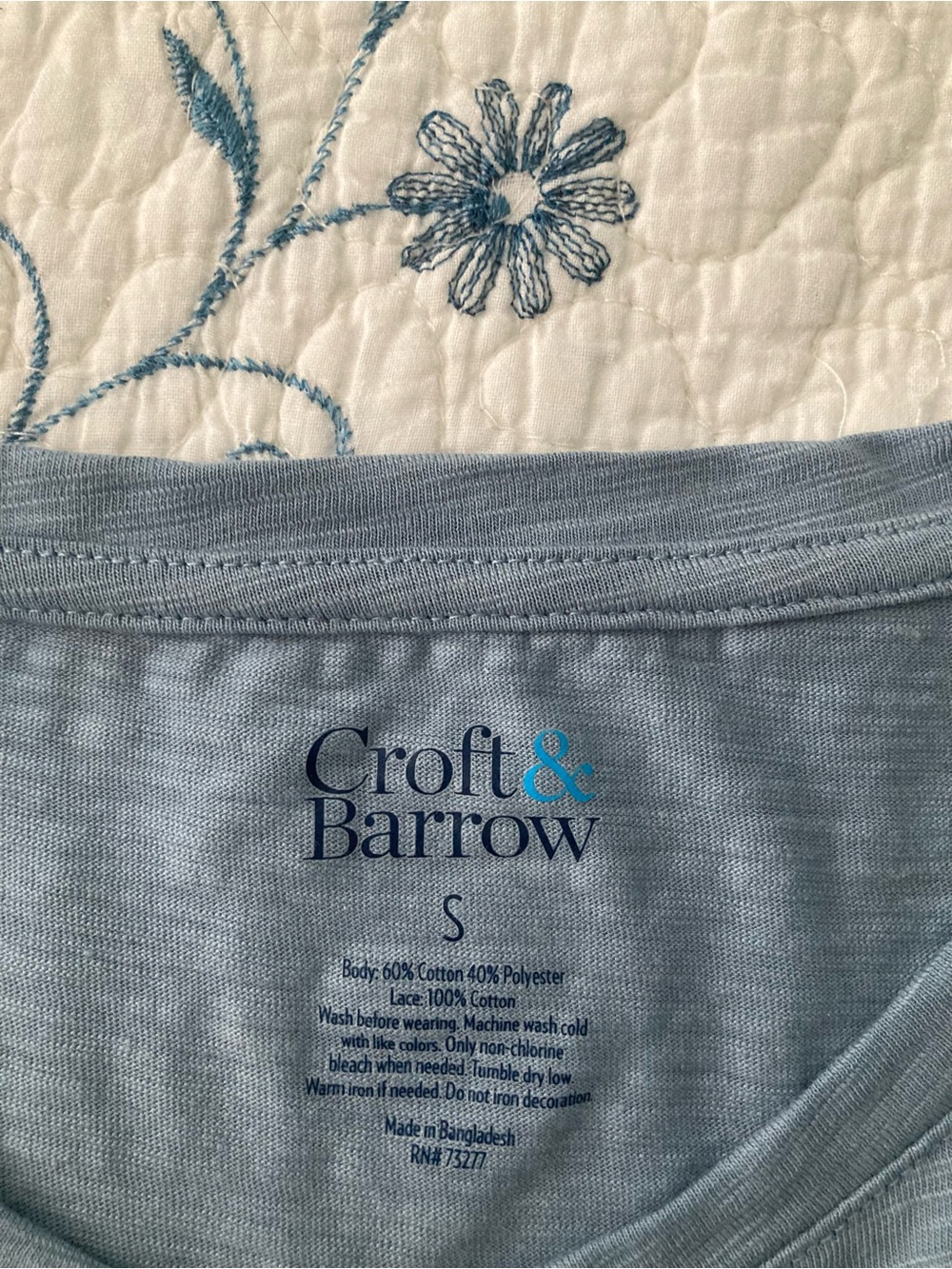 croft & barrow Blue Eyelet-Sleeve 3/4 Long-Sleeve Top Size S - Picture 3 of 3